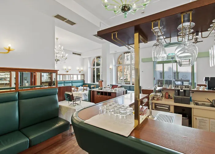 Apartment 4*